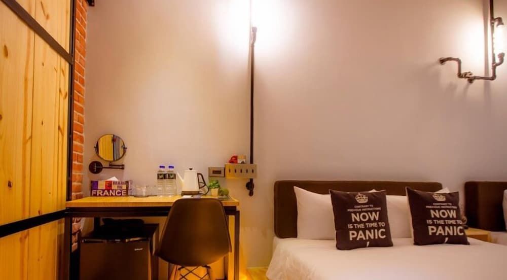 Timing House Standard Triple Room 3