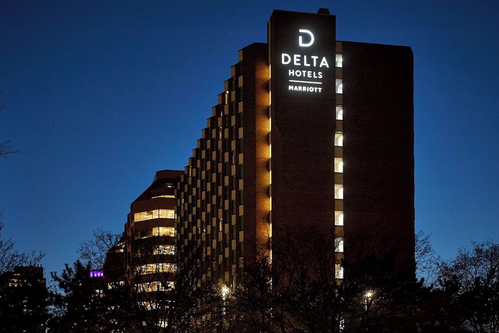 undefined Delta Hotels by Marriott Toronto Mississauga 5