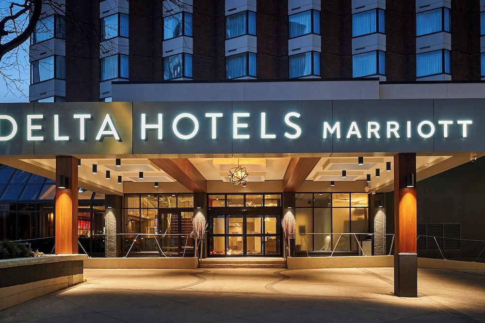 undefined Delta Hotels by Marriott Toronto Mississauga 6
