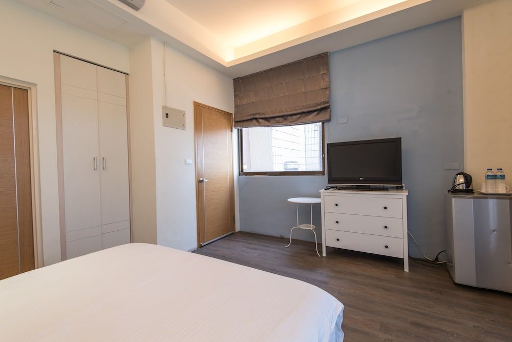 C T House Double Room, Balcony 3