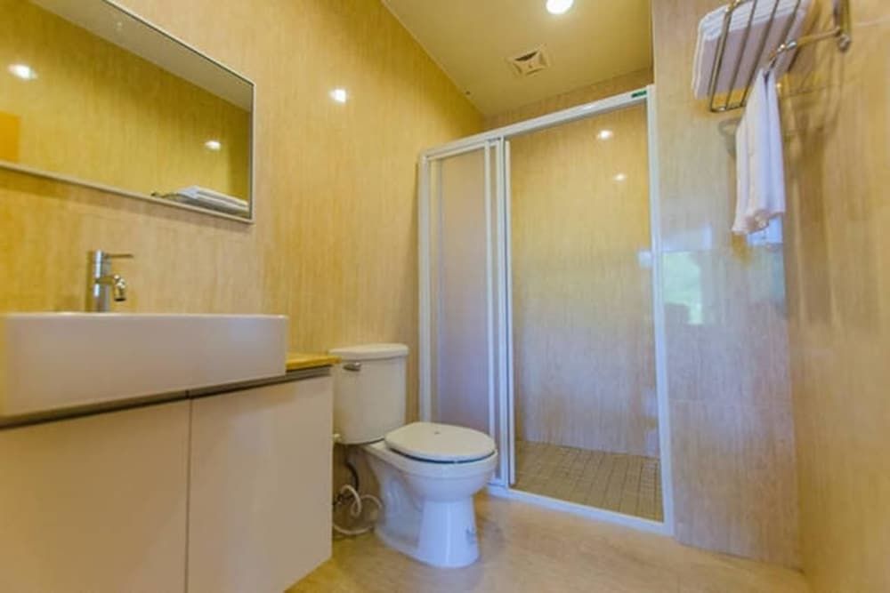 C T House Double Room, Balcony 7