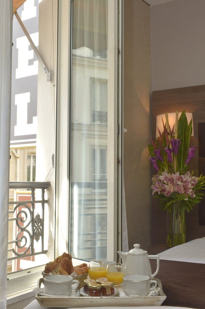 Hotel Renoir*** Paris Montparnasse Double or Twin Room 9