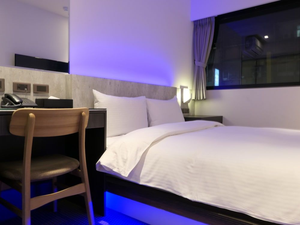 undefined Ours Inn II
