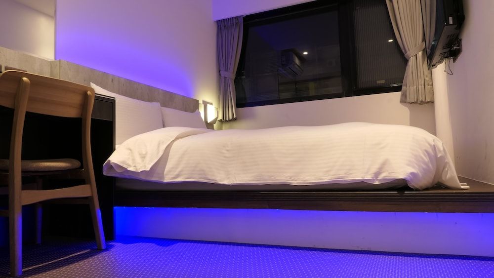 Ours Inn II Deluxe Double Room 17