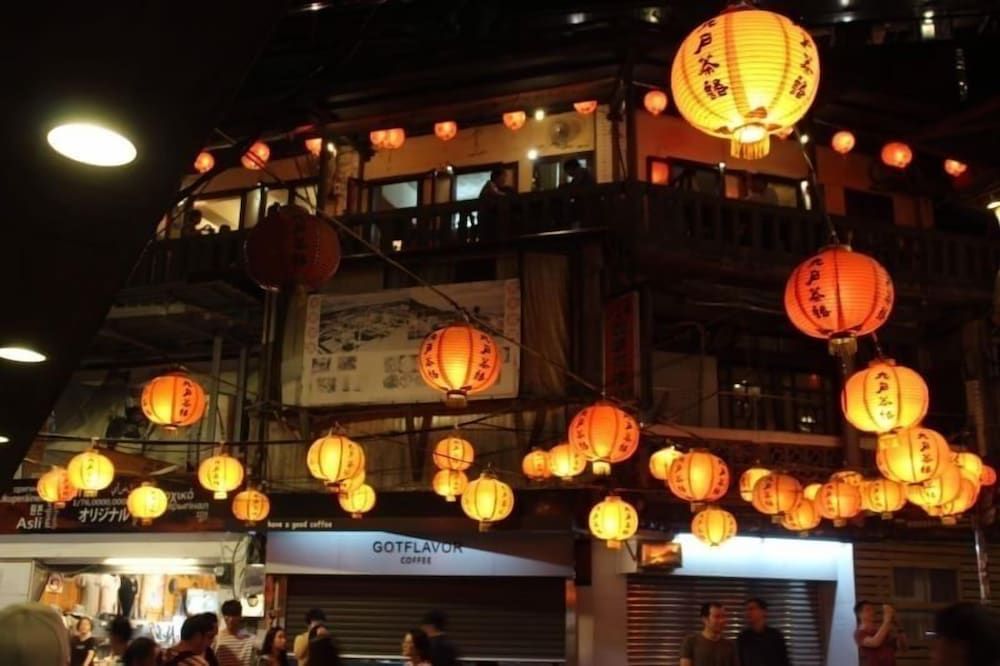 undefined Orange House B&B Juifen 5