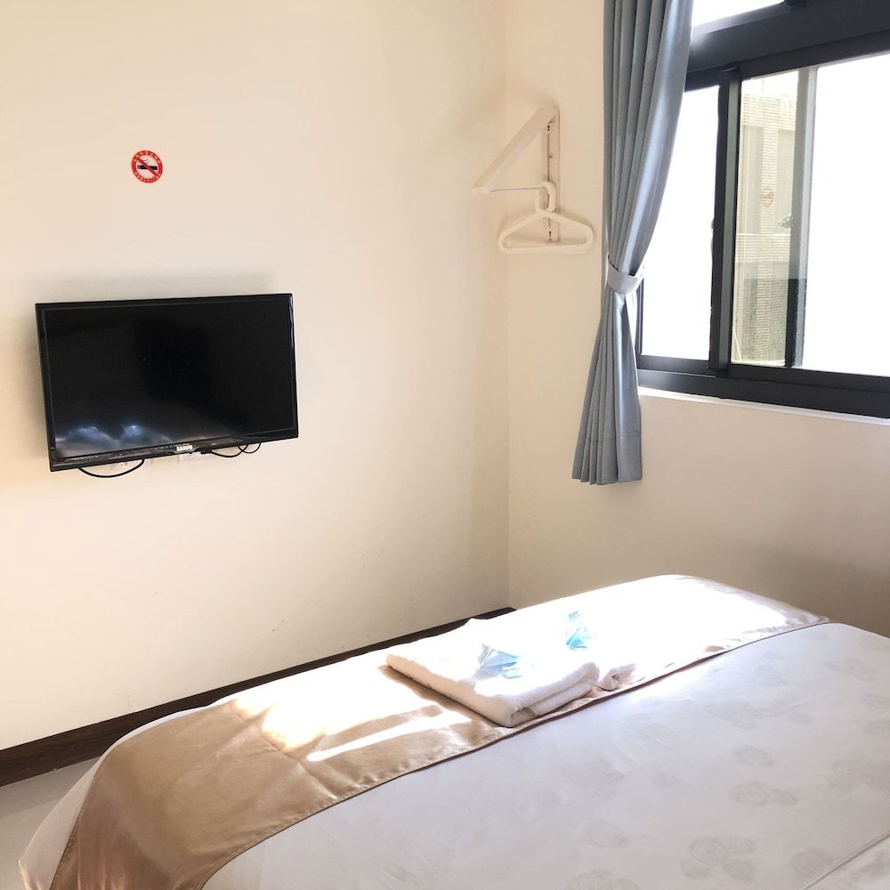 Frank's Hostel Standard Double Room 10