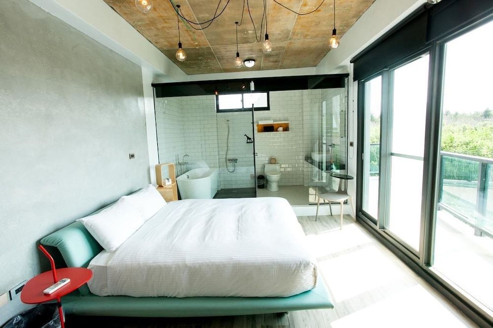 Penghu Noah's Ark Double Room, Bathtub 8