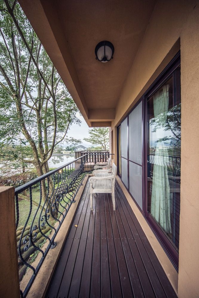 Sunday Home Superior Quadruple Room, 2 Double Beds 4