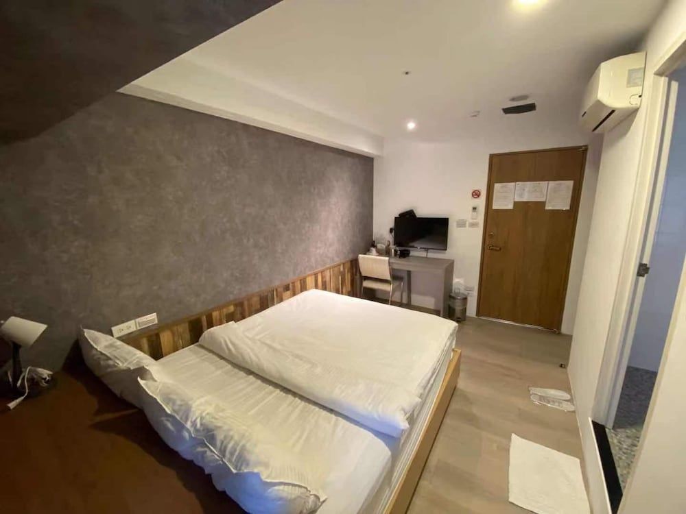 M Taipei Hotel Deluxe Double Room 6