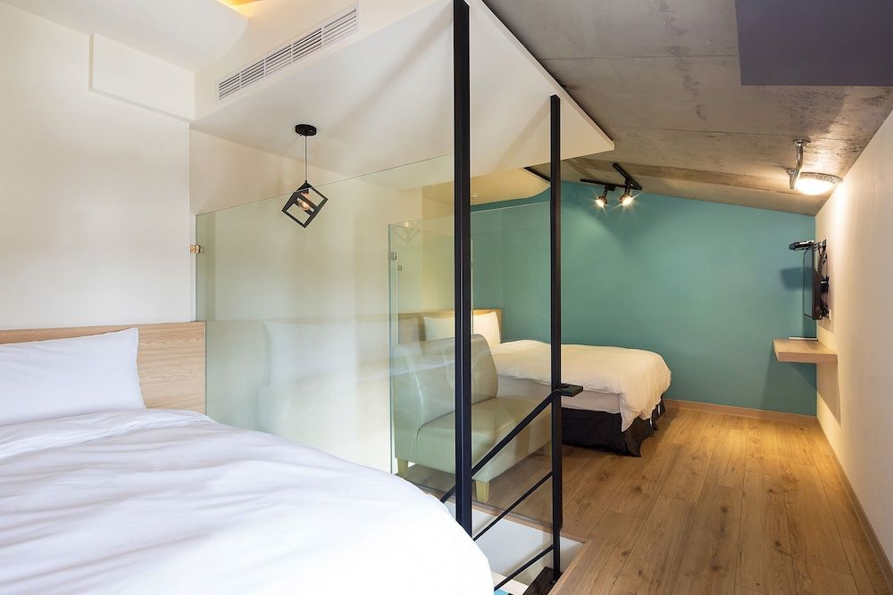 Deluxe Quadruple Room, Mezzanine