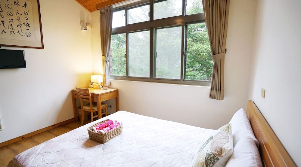 Red Brick Villas House, 5 Bedrooms, Courtyard View