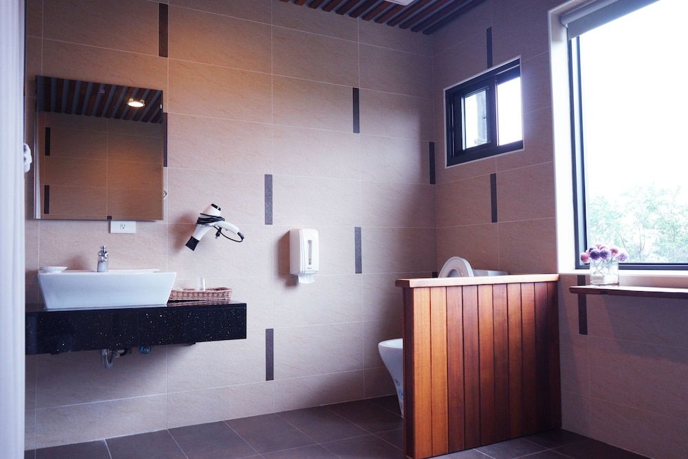 Artisan B&B Standard Double Room, Mountain View 5