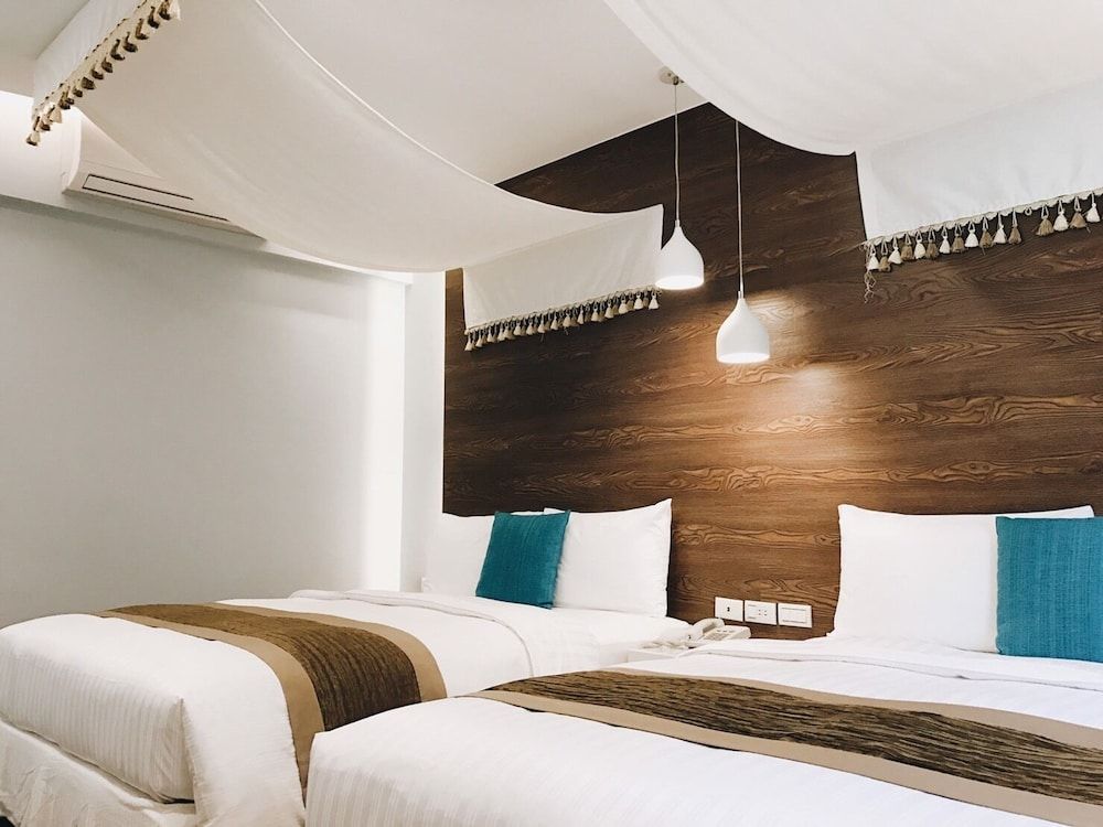 Bai Sha Tan Cottage Deluxe Quadruple Room 4