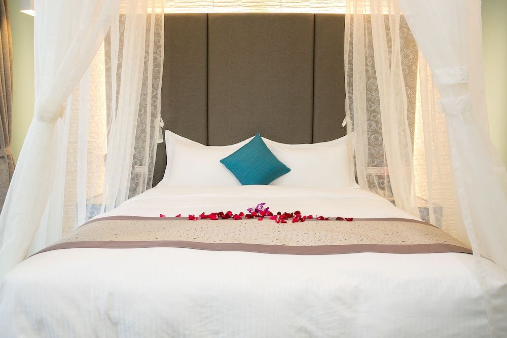 Bai Sha Tan Cottage Deluxe Double Room, 1 King Bed, Balcony 2