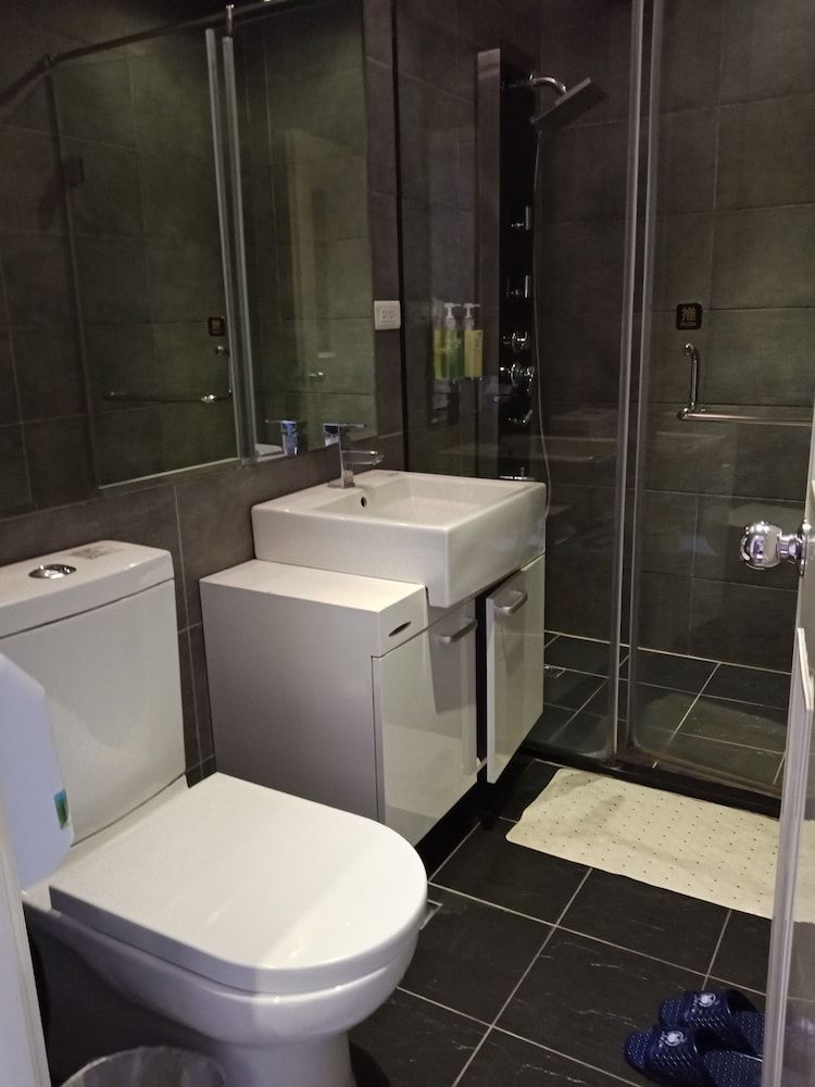 Shuian Lakeside Hotel Family Quadruple Room, 2 Double Beds 5