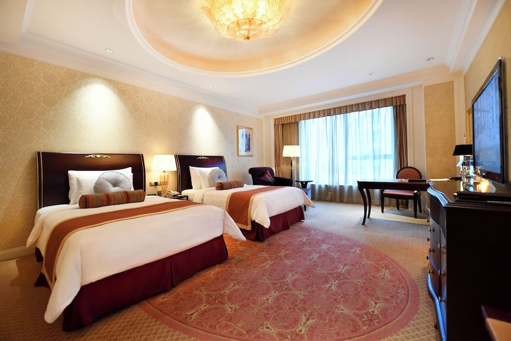 undefined Grand Central Hotel Shanghai 3