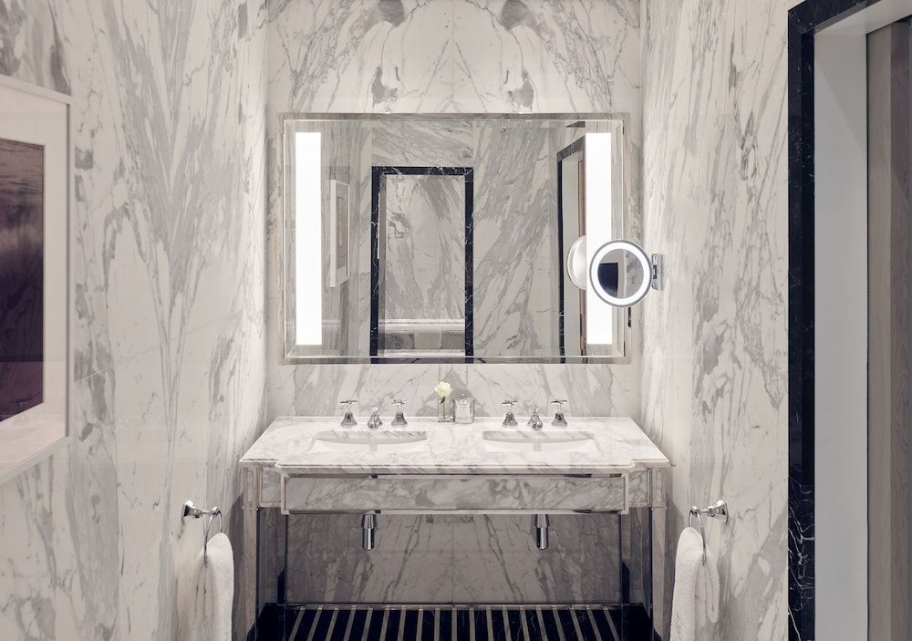 undefined Claridge’s, Maybourne 4