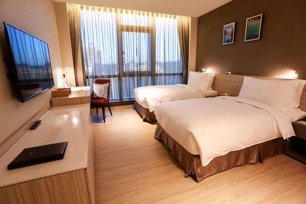 AJ Hotel Hsinchu Standard Twin Room, City View 2