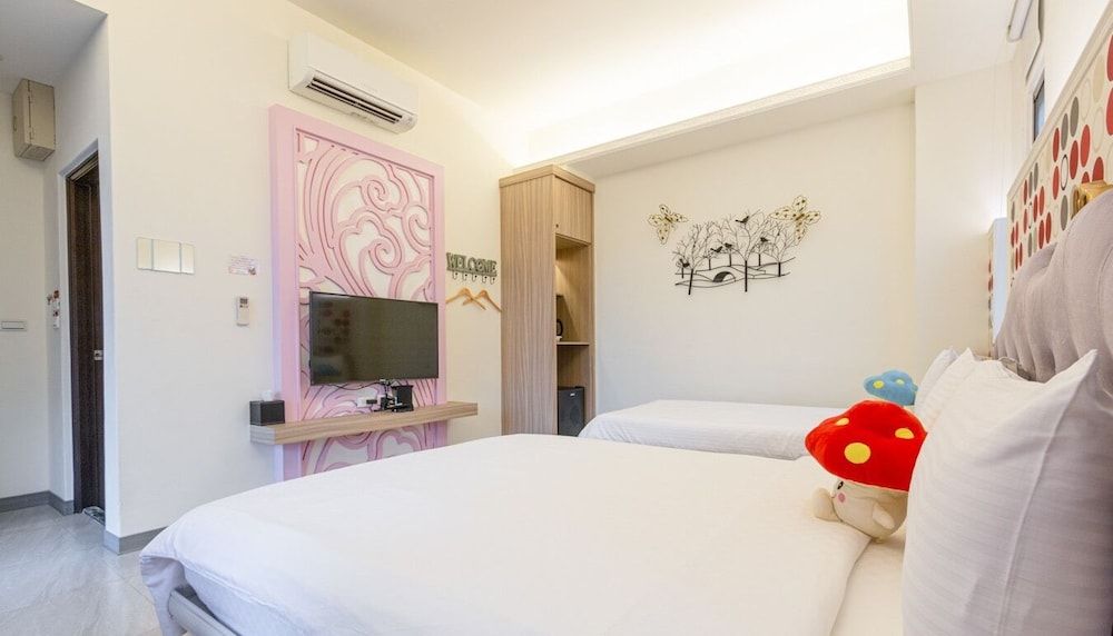 Comfort triple room with private bathroom