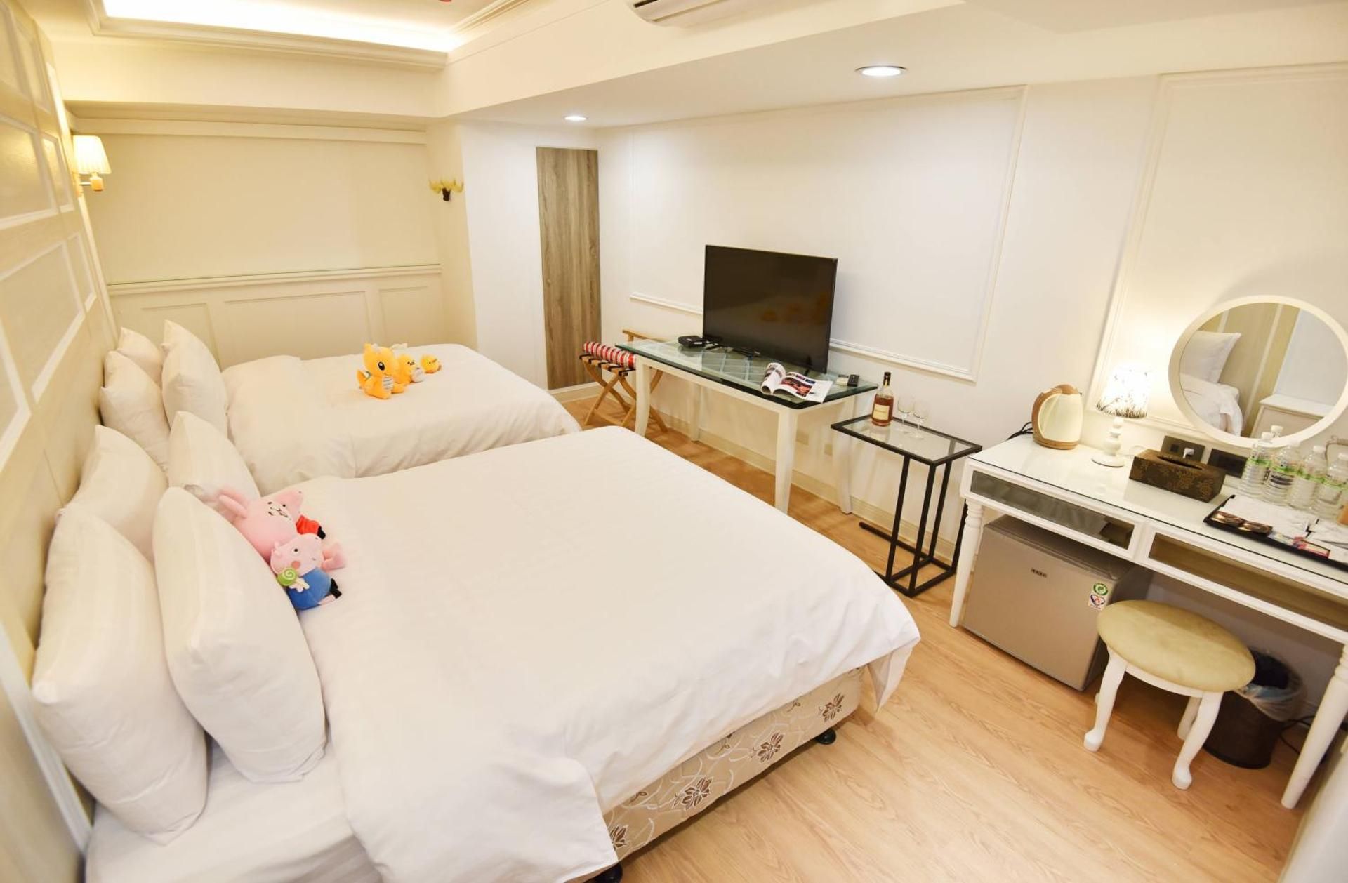 Economy Quadruple Room