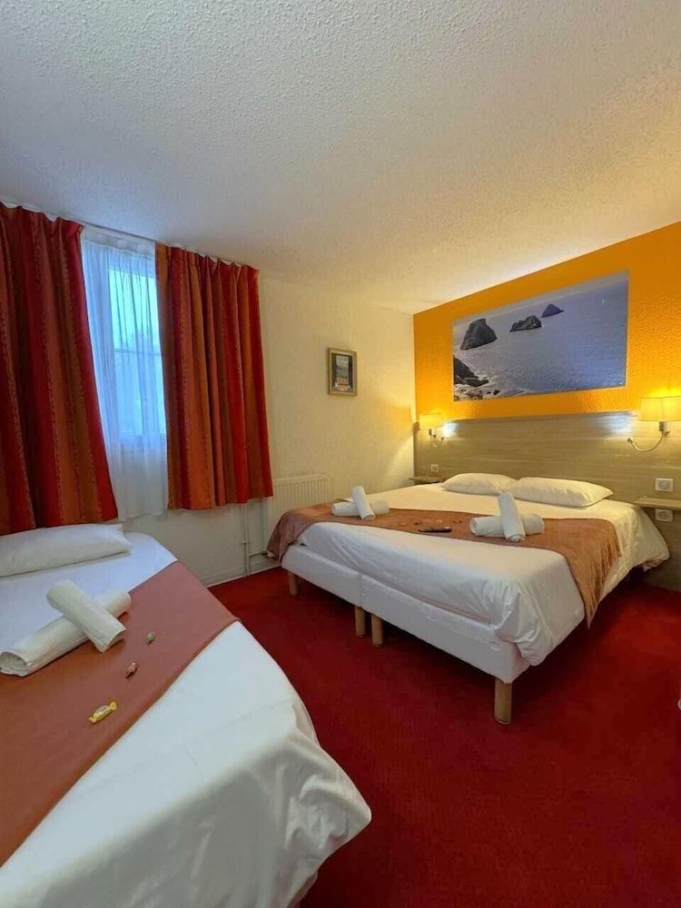 Couett' Hôtel Brest Standard Triple Room