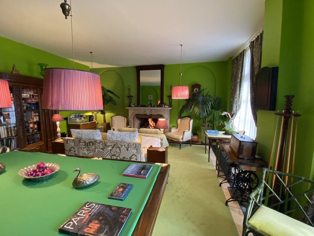 Romantic Suite, 1 Bedroom, Fireplace, Courtyard View - Ground Floor