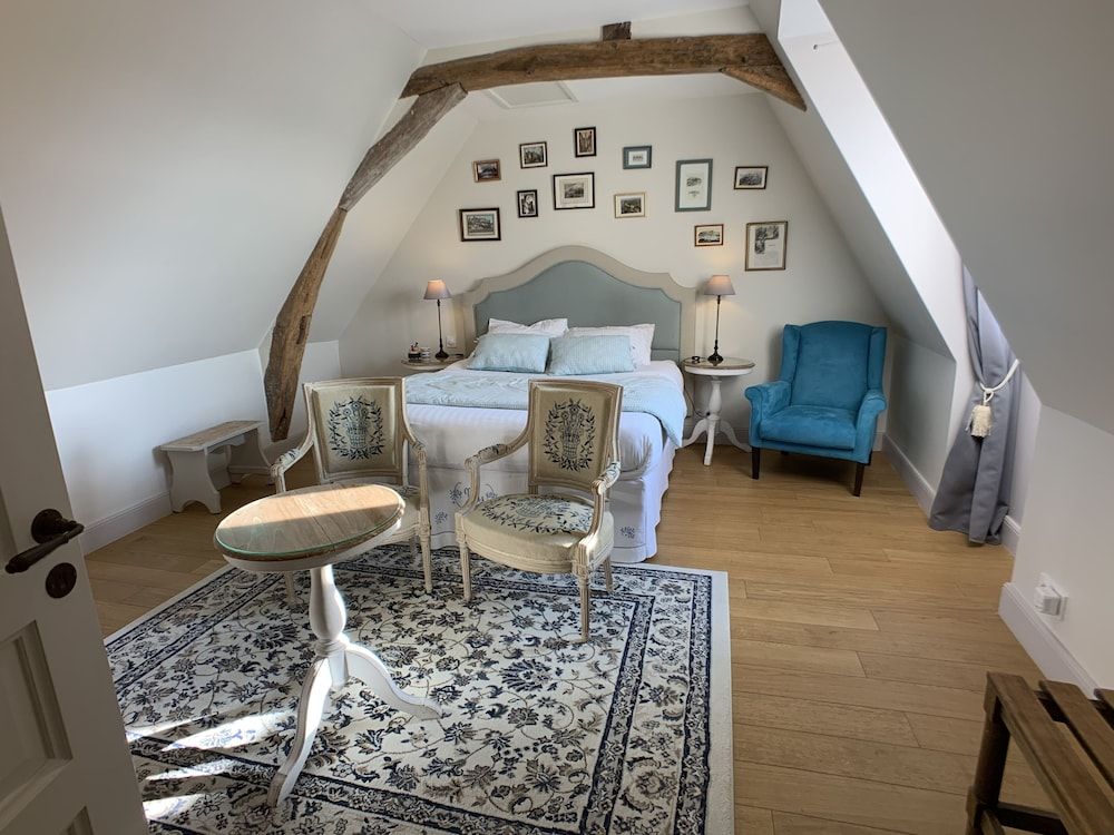 Au Relais Saint Maurice Traditional Double Room 10