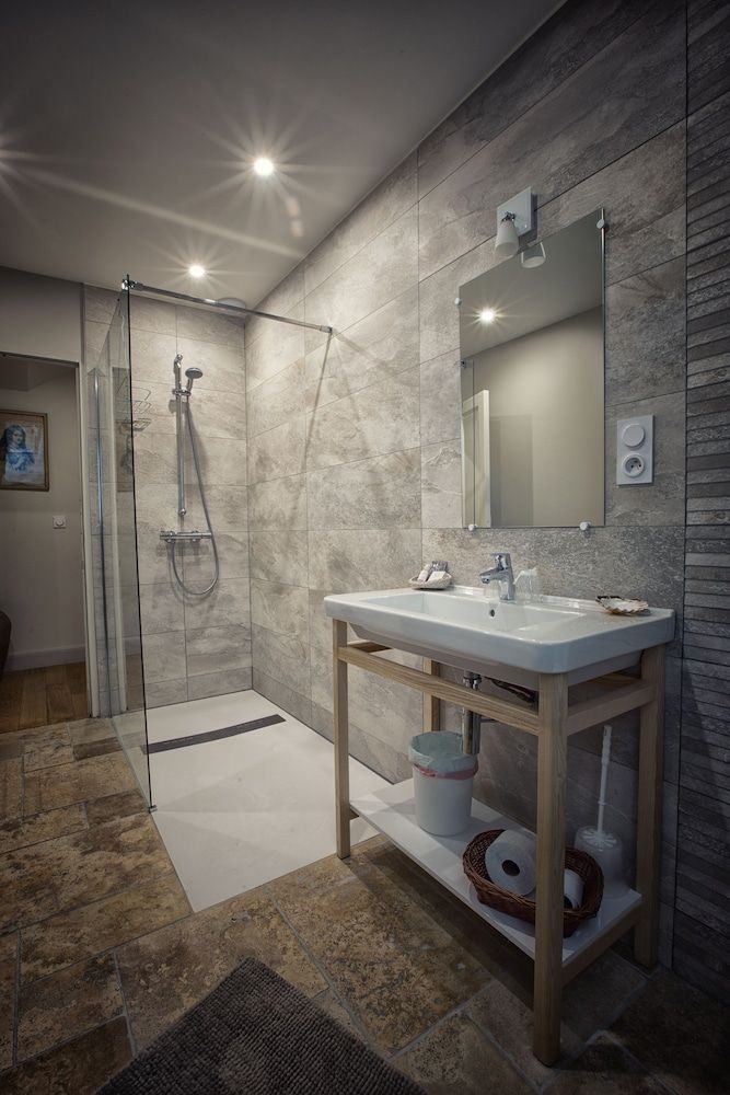 Au Relais Saint Maurice Comfort Double Room 3