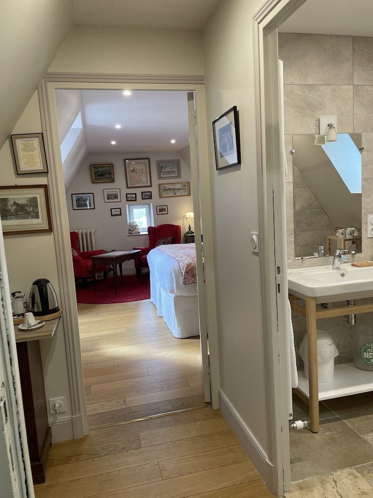 Au Relais Saint Maurice Comfort Double Room 8