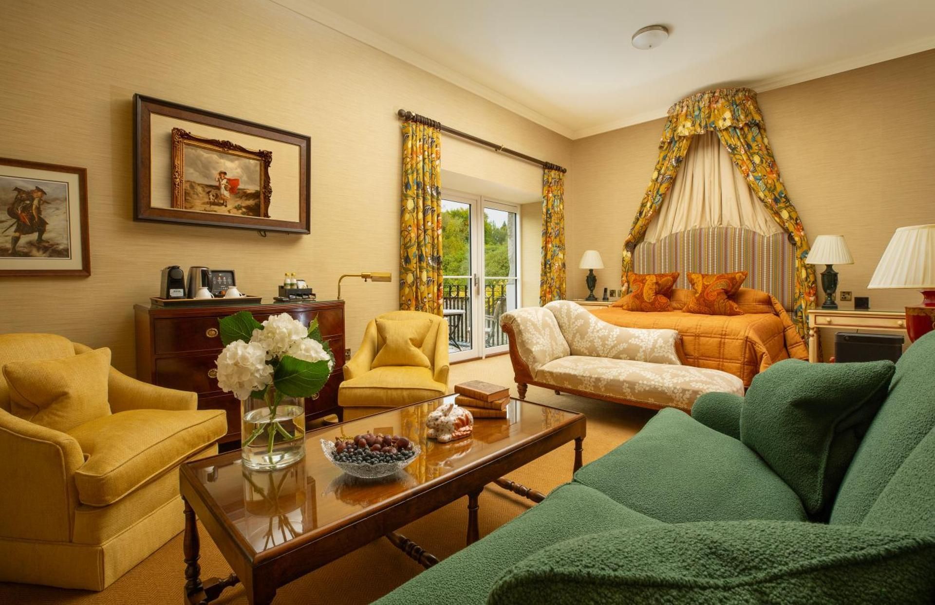Junior Walled Garden Suite