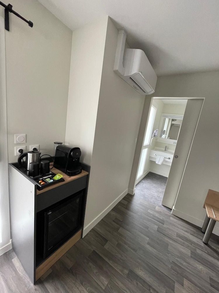 Hôtel Wood Inn Bordeaux Aeroport Premium Room, 1 Queen Bed 4