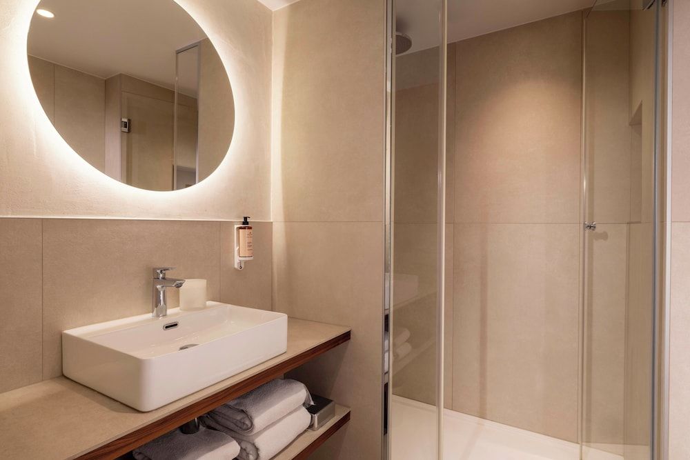 Hôtel Le Colombier Family Suite, 1 Queen Bed with Sofa bed 2