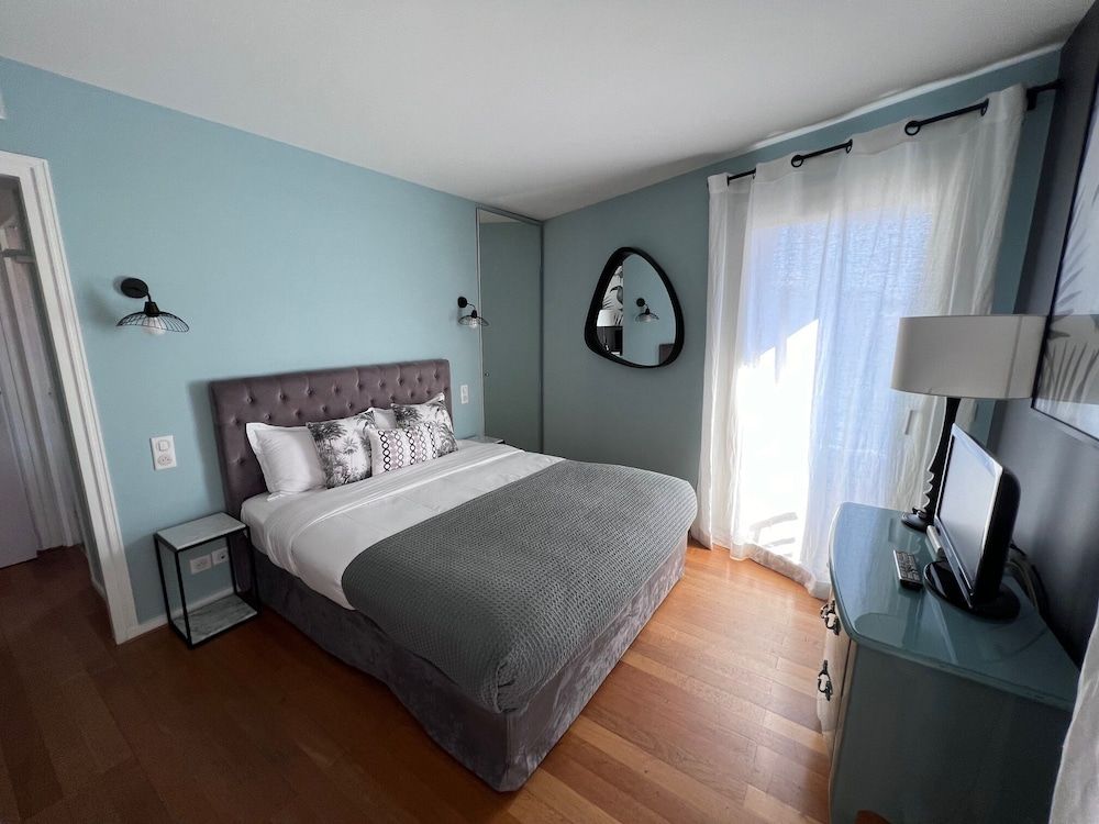 undefined Riviera Eden Palace 2