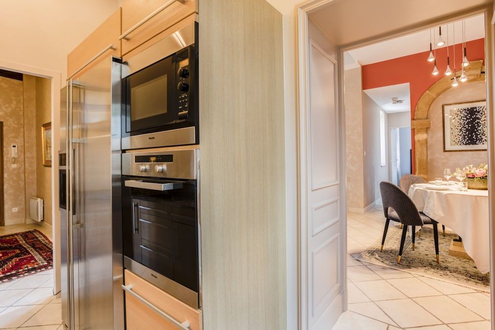 Villa Florentine Luxury Apartment 4