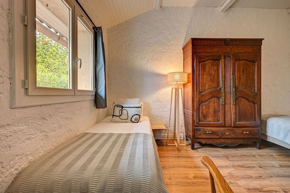 Hôtel Le Provence Family Suite, 2 Bedrooms 9