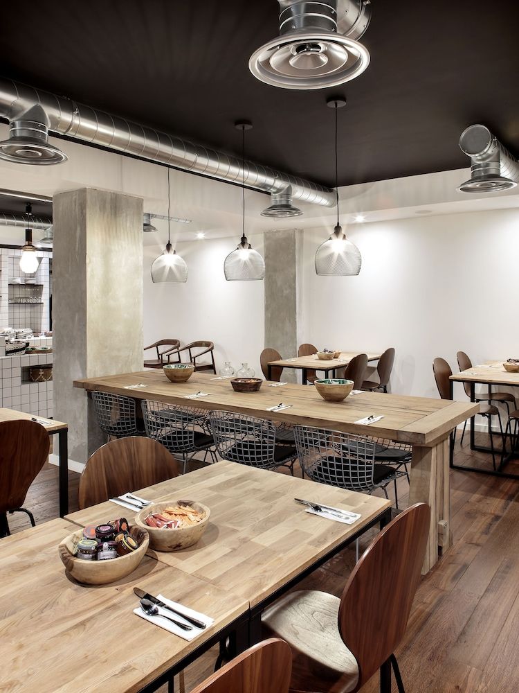 undefined New Hotel le Voltaire 7