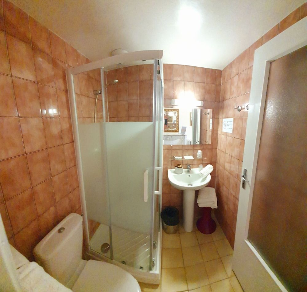 Hôtel Richelieu Standard Double Room 5