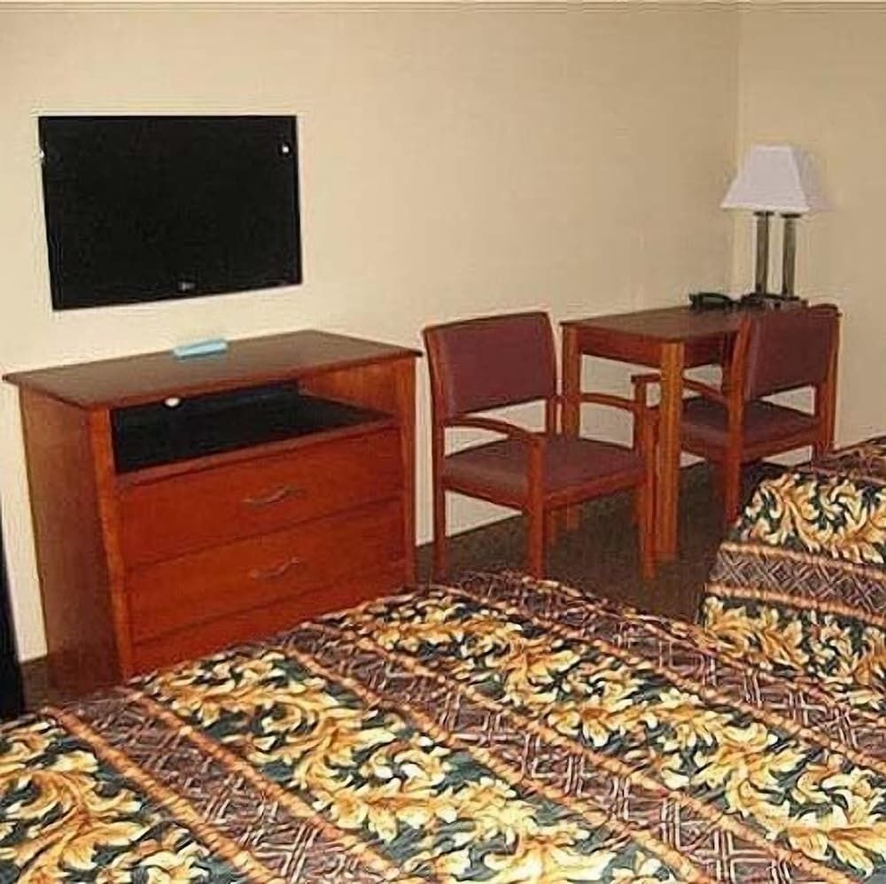 Heritage Inn Picayune Double Room 2