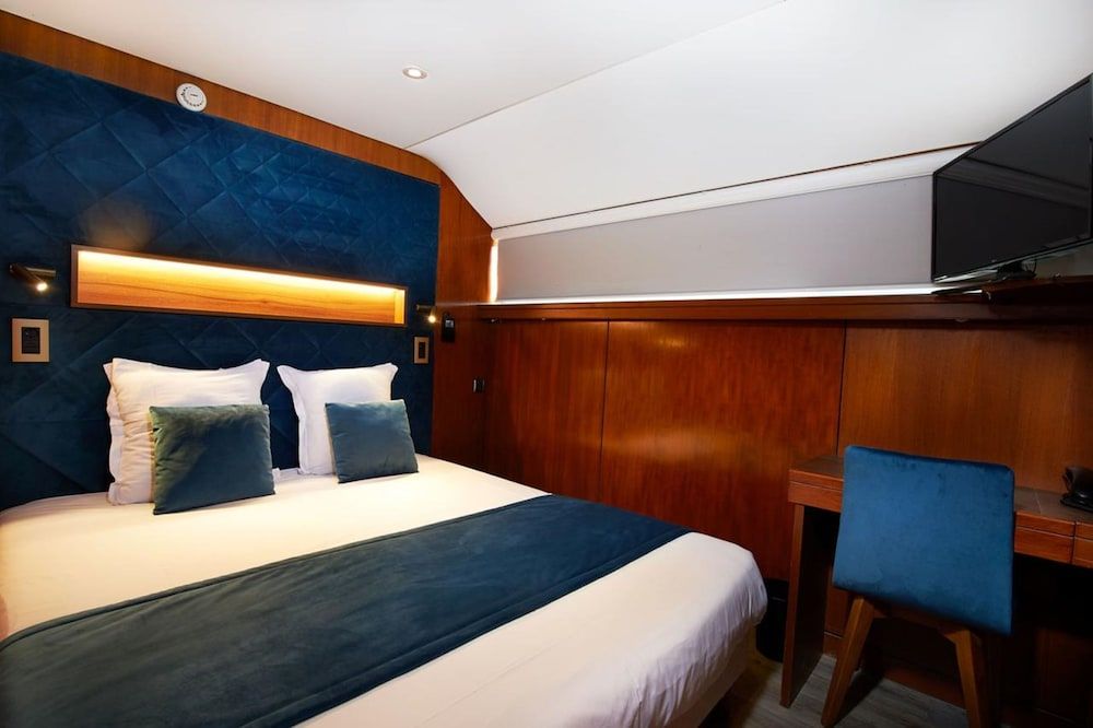 VIP Paris Yacht Hotel Cabine Double 2