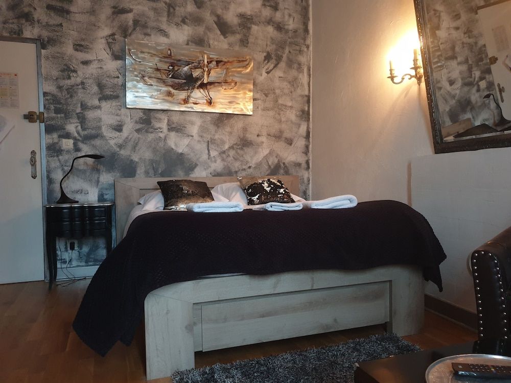 Hôtel de l'Ecu Comfort Double Room 2