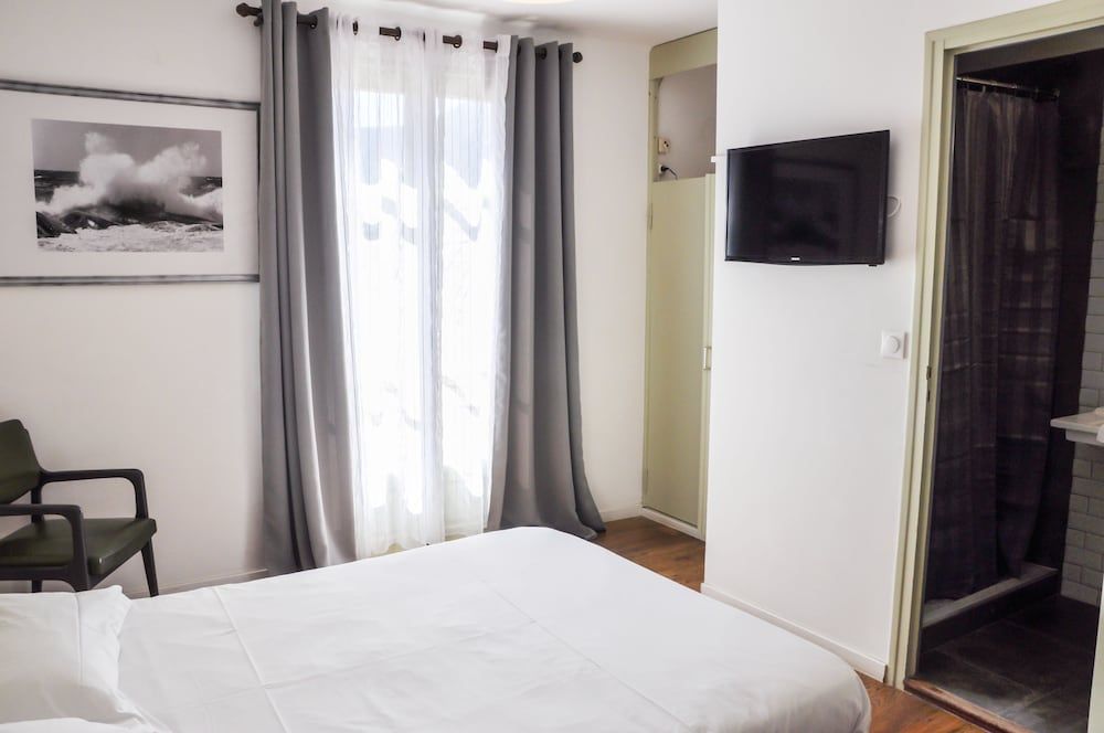 Double Room (Standard Double)