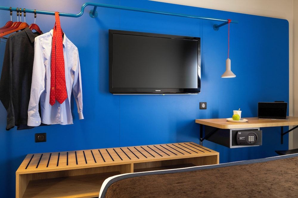 Hôtel Le Bugatti Standard Double Room or Single use 11