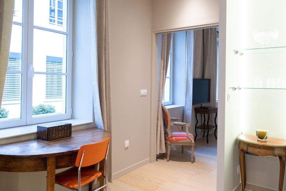 MHL - Maison Hotel Lyon Suite Le Vendome 11