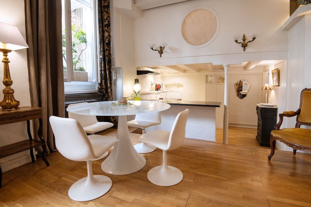 undefined MHL - Maison Hotel Lyon 10