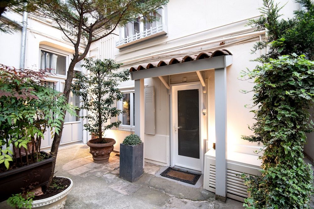 undefined MHL - Maison Hotel Lyon 6