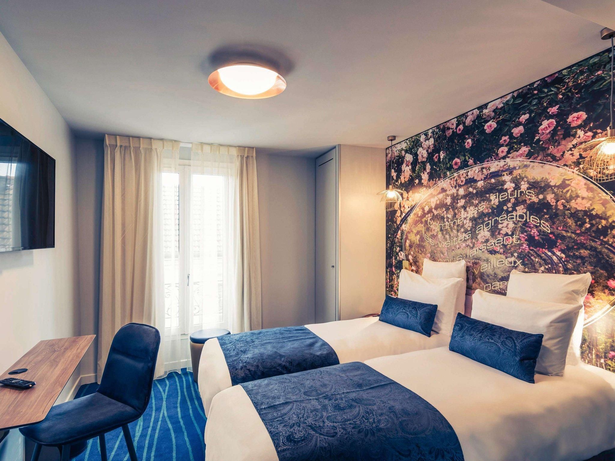 Standard Twin Beds