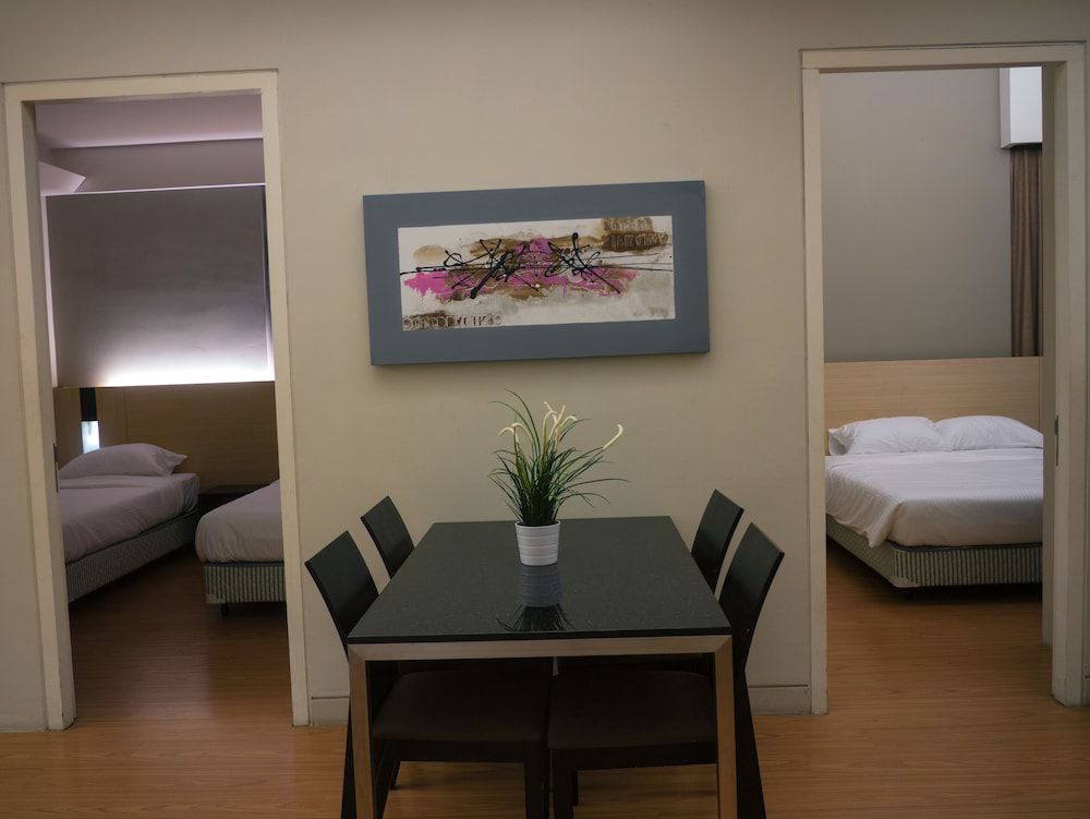 Wallace P Staycation Executive Apartment, 2 Bedrooms 7