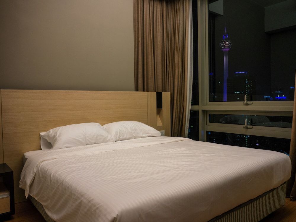 Wallace P Staycation Executive Apartment, 2 Bedrooms 2