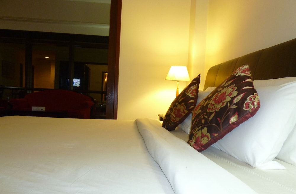 undefined Go Daily service 8