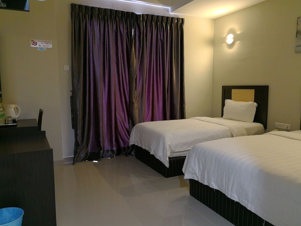 Superior Room, Balcony (Family Three)